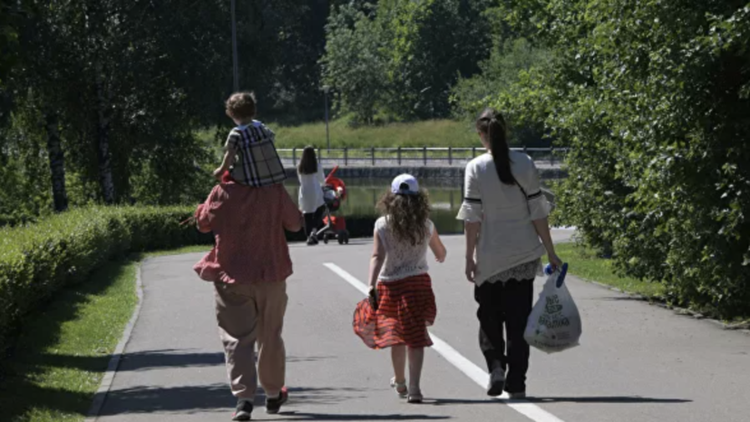 Гидрометцентр предупредил о температуре выше нормы в ряде регионов