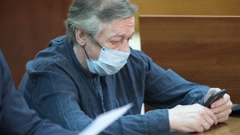 Адвокат Ефремова заявил о фальсификации доказательств по делу о ДТП