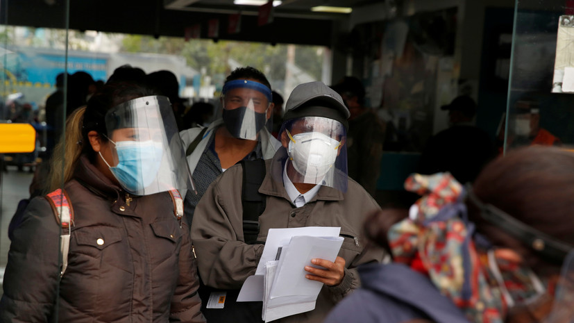 За сутки в Перу выявили более 7,7 тысячи случаев коронавируса