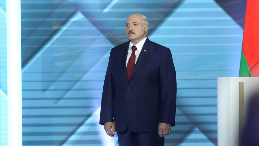 Лукашенко заявил, что ему «подкинули» коронавирус