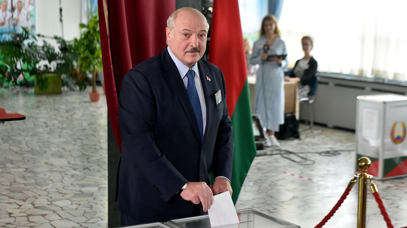 Лукашенко проголосовал на президентских выборах в Белоруссии