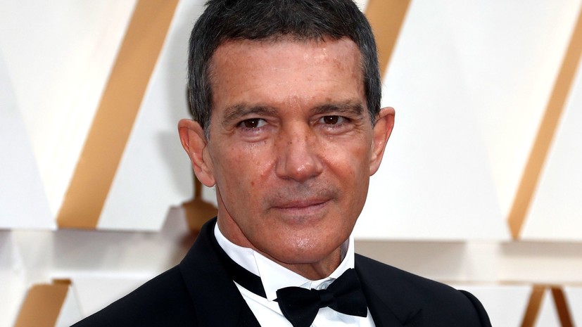 Медики выявили коронавирус у Антонио Бандераса
