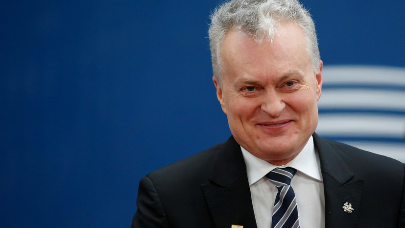 Президент Литвы призвал ЕС созвать чрезвычайный саммит по Белоруссии