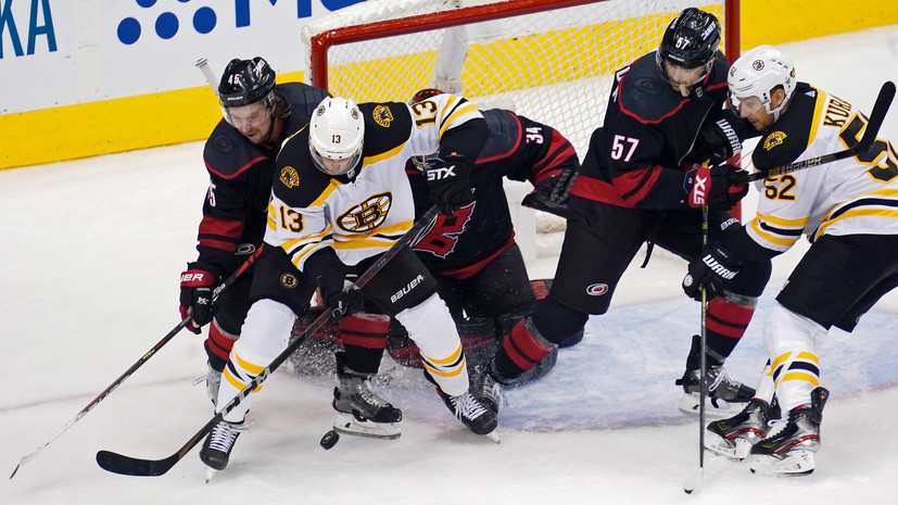 «Бостон» победил «Каролину» и вышел вперёд в серии плей-офф Кубка Стэнли