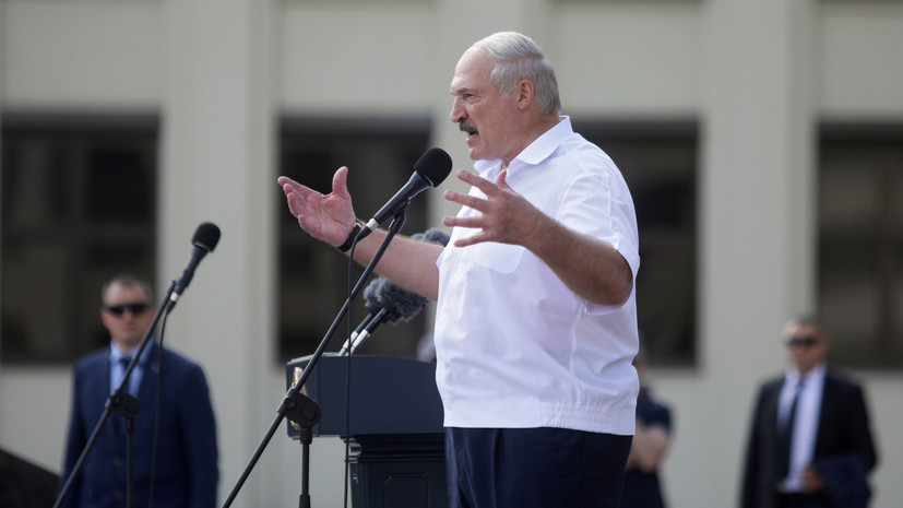 Лукашенко заявил, что власть в Белоруссии «никогда не падёт»