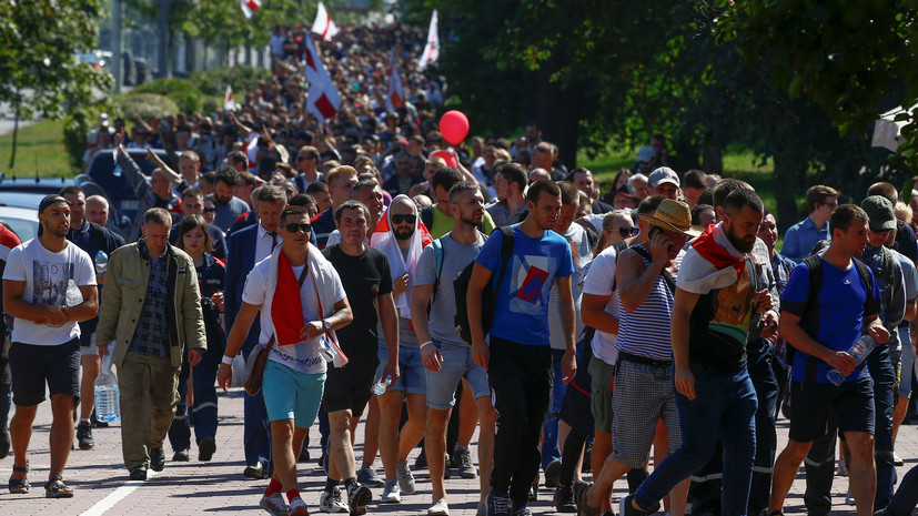 Министр здравоохранения Белоруссии обратился к протестующим