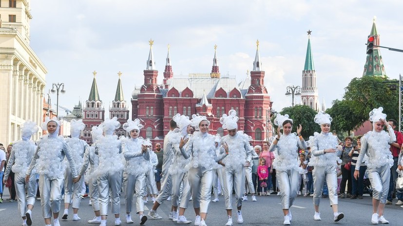 В Москве рассказали о графике работы праздничных площадок в День города