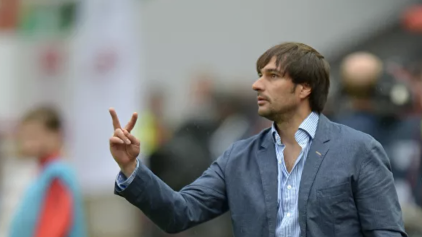 В «Химках» опровергли слухи о возможной отставке главного тренера команды