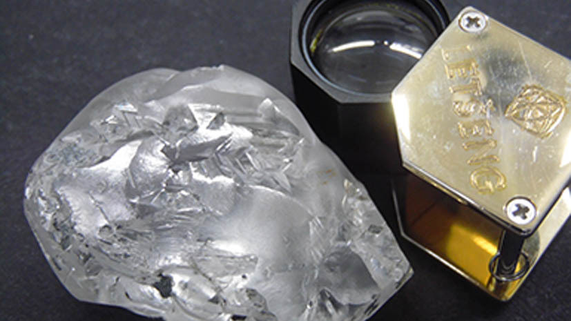 В африканском королевстве нашли алмаз весом 442 карата