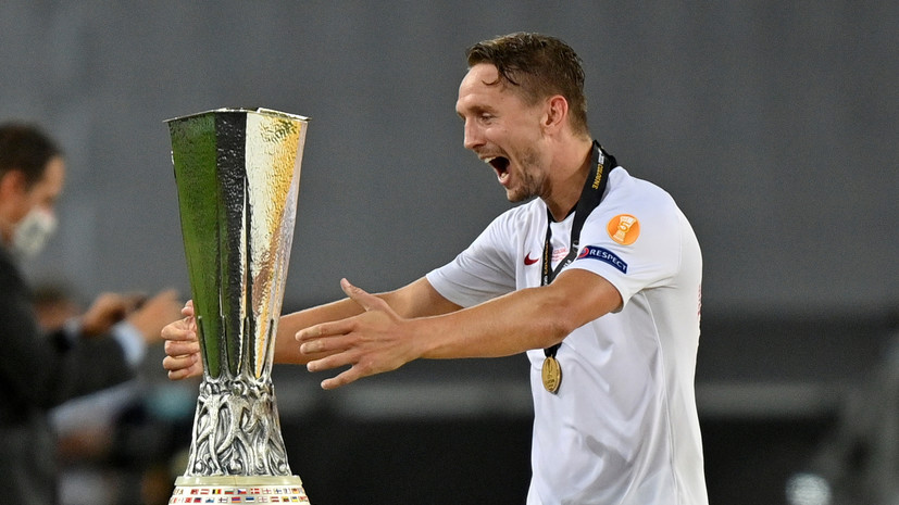 Де Йонг стал первым автором голевого дубля из Нидерландов в финале Лиги Европы