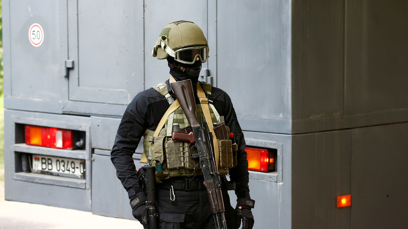 В Минске около 30 человек атаковали посольство Ливии