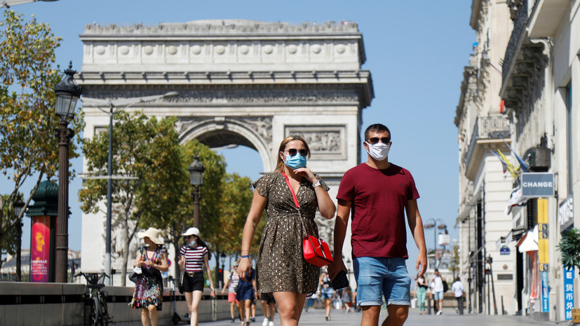 Ношение масок станет обязательным на всех улицах Парижа