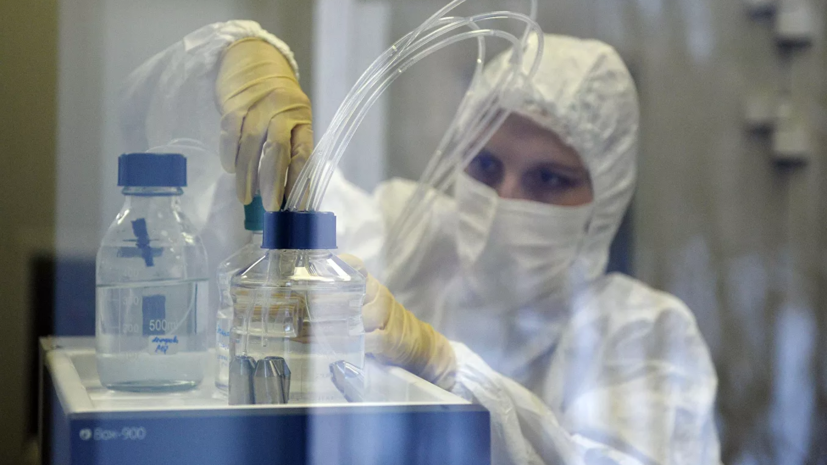Работающие над вакциной от COVID-19 россияне подпали под санкции США