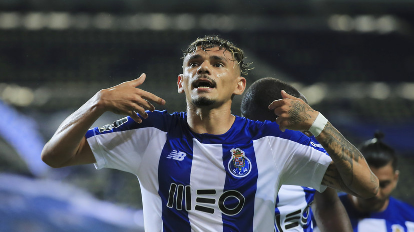 СМИ: «Спартак» является главным претендентом на футболиста «Порту» Соареса