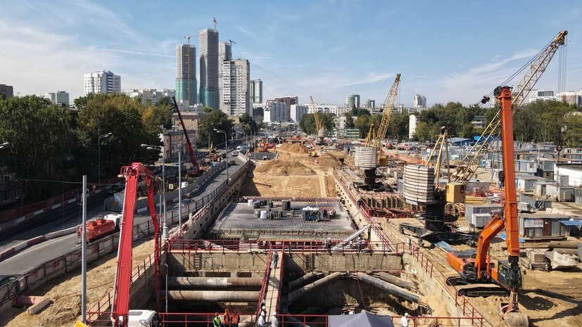 Собянин рассказал о ходе строительства БКЛ метро Москвы