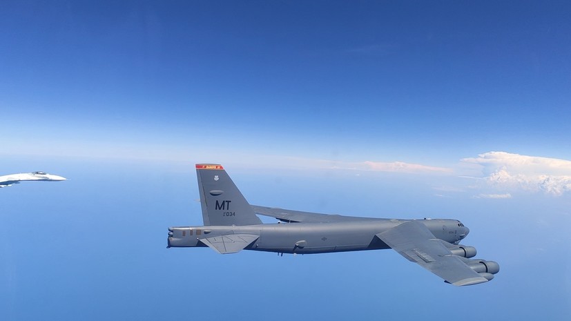 Су-27 сопровождали бомбардировщиков ВВС США над Балтийским морем