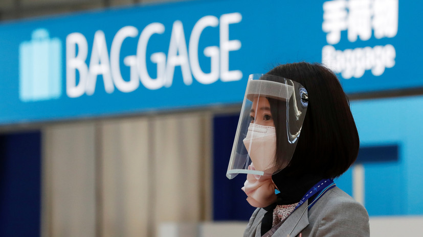 В Японии более 200 авиарейсов отменено из-за тайфуна