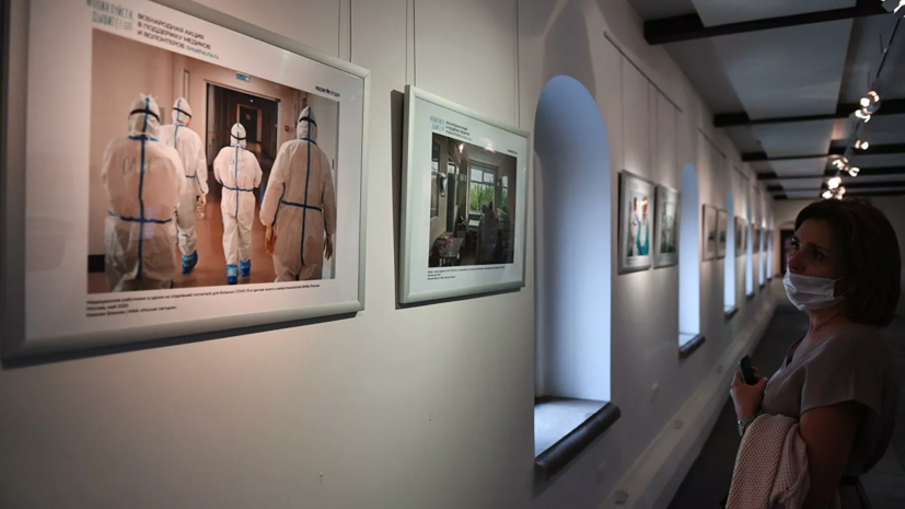 В Государственном историческом музее открылась фотовыставка «Пожалуйста, дышите!»
