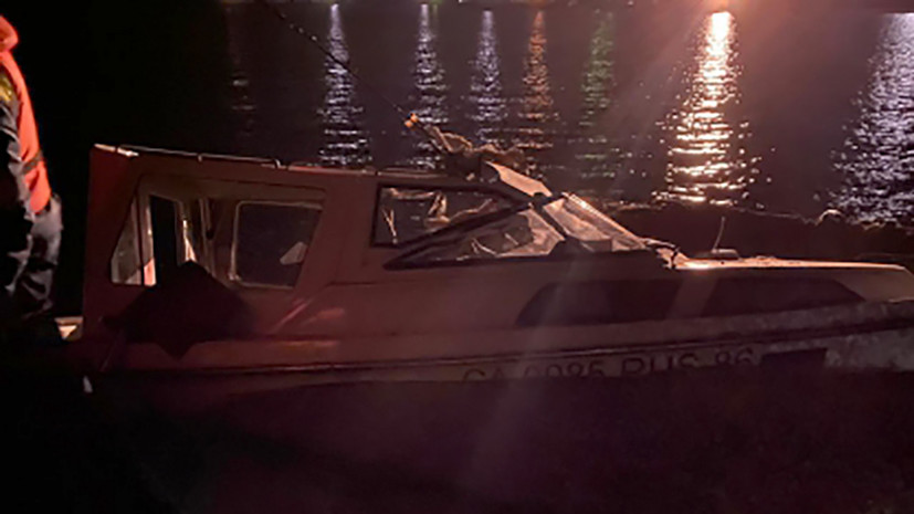 В Сургуте рассказали о пострадавших при столкновении катера с баржей