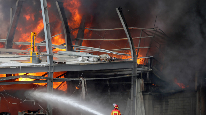 Военная разведка займётся расследованием пожара в порту Бейрута