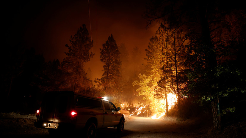 Эколог рассказал о возможных последствиях масштабных пожаров в США