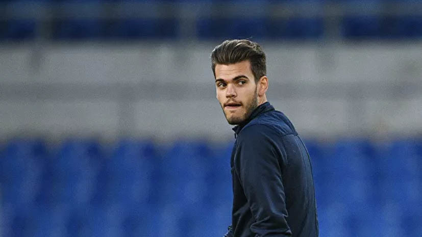 «Урал» намерен выкупить у ЦСКА голкипера Помазуна