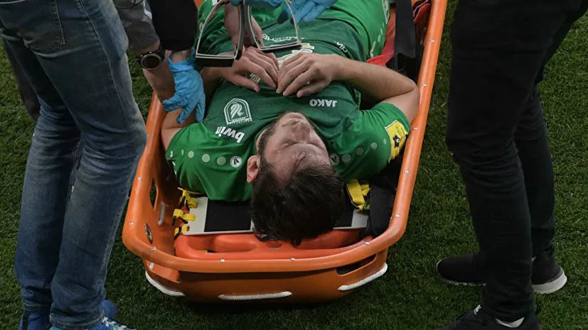 Футболист «Рубина» Кварацхелия получил сотрясение и травму носа в матче с «Динамо»