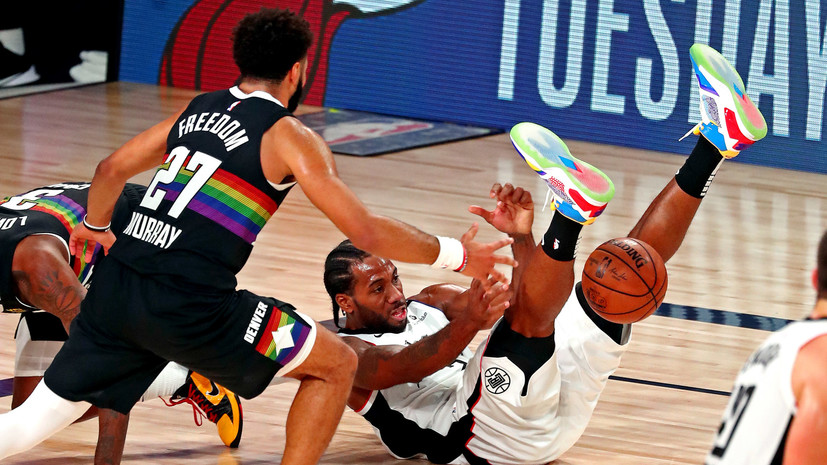 «Денвер» сравнял счёт в полуфинальной серии плей-офф НБА с «Клипперс»