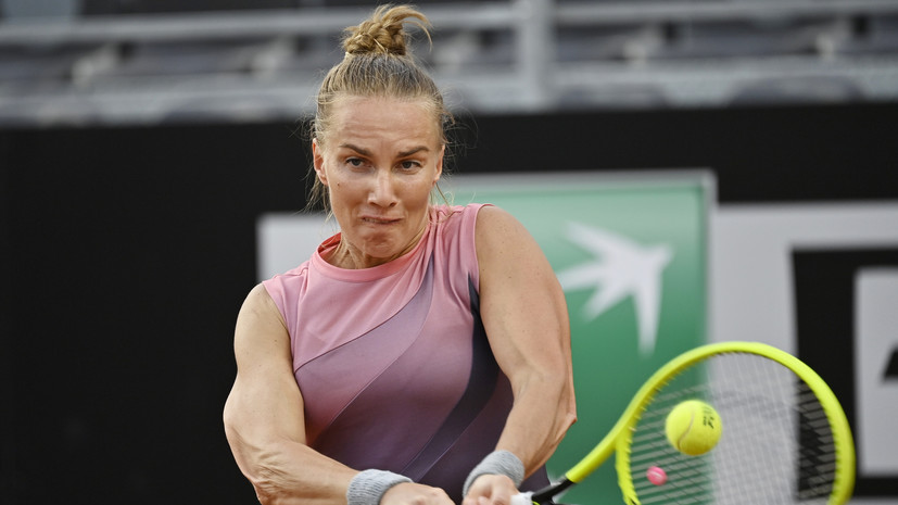 Кузнецова победила Контавейт и вышла в третий круг турнира WTA в Риме