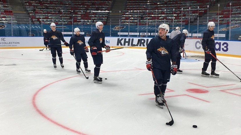 «Металлург» проиграл «Витязю» в матче КХЛ