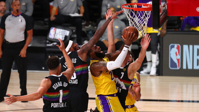 Звезда «Лейкерс» Джеймс превзошёл рекорд Джордана в матче с «Денвером»