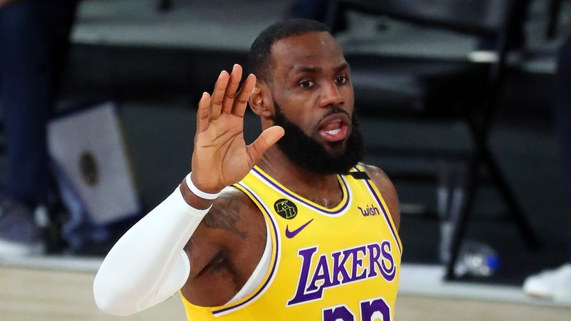 Джеймс высказался о деле убитой полицейскими Тейлор