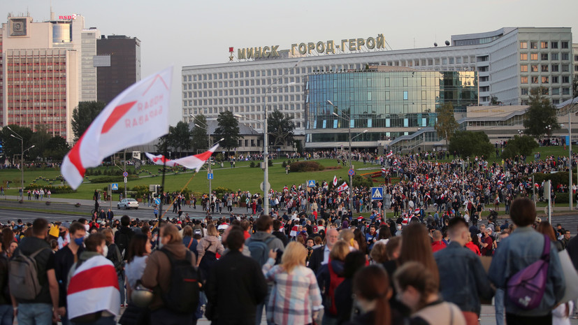 Макей заявил о попытке западных стран ввергнуть Белоруссию в хаос