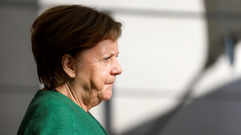 Spiegel: Меркель тайно посетила Навального в «Шарите»