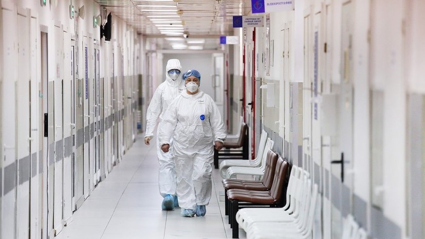 Медики в России наблюдают 222 тысячи человек из-за риска коронавируса