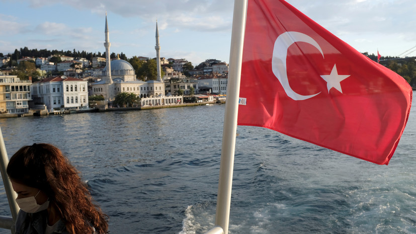 В Турции число заболевших коронавирусом превысило 323 тысячи