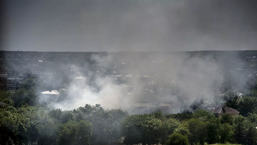 Пожар в Луганской области Украины привёл к детонации боеприпасов