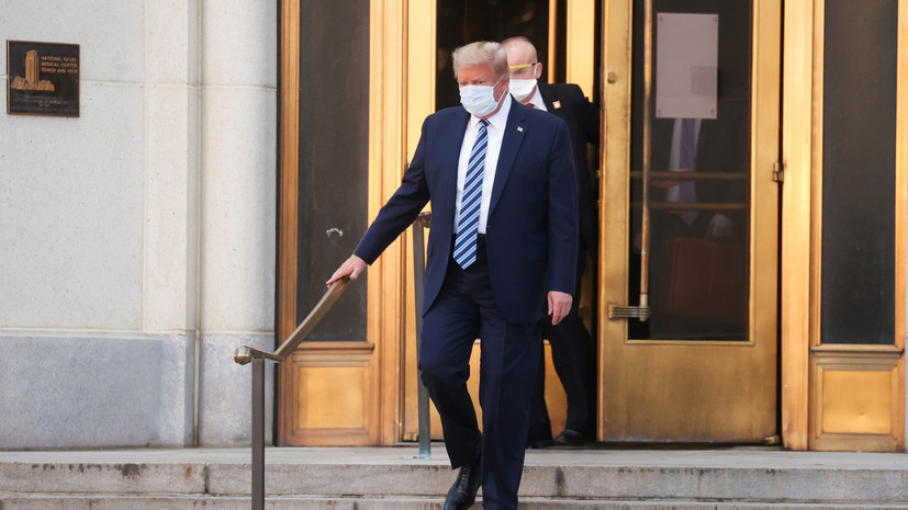 Трамп покинул госпиталь и направляется в Белый дом