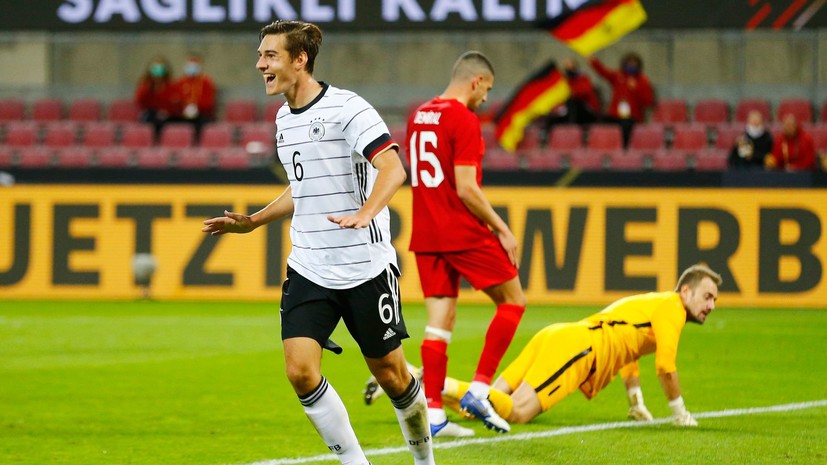 Германия сыграла вничью с Турцией в товарищеском матче