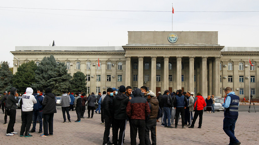 Парламент Киргизии призвал избегать давления в вопросе выбора премьера