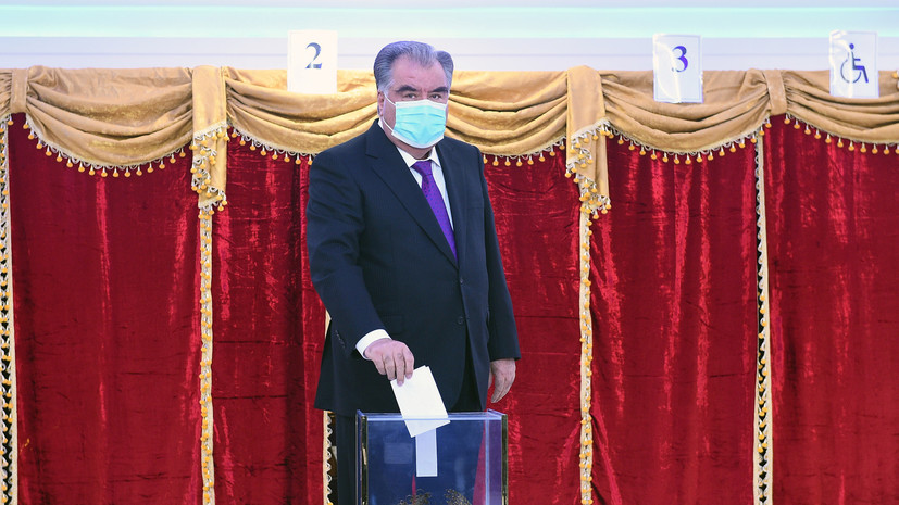 Рахмон получил 90,92% голосов на выборах президента Таджикистана
