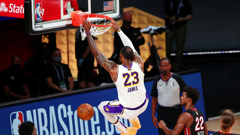 Трипл-дабл Джеймса помог «Лейкерс» обыграть «Майами» и стать чемпионом НБА