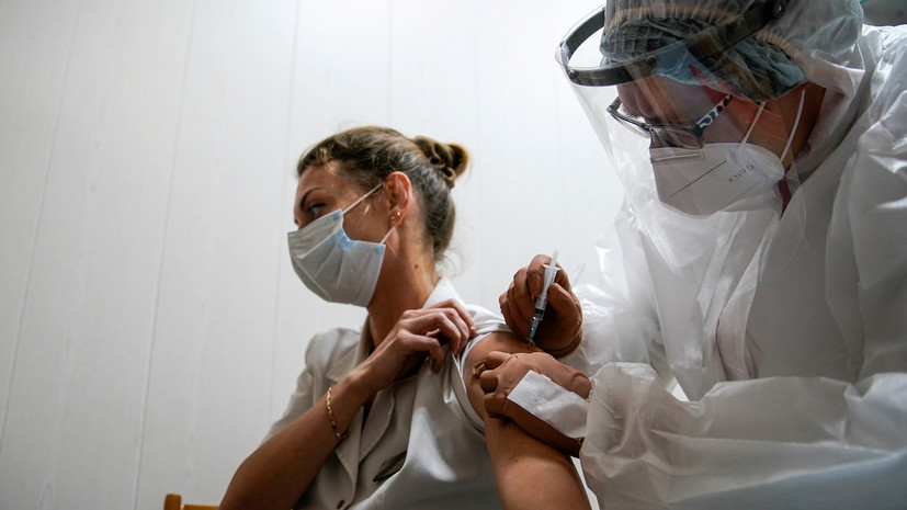 «Нужно наращивать производство»: Путин объявил о регистрации второй российской вакцины от COVID-19