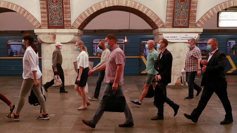 На Украине выявили 5231 новый случай коронавируса за сутки