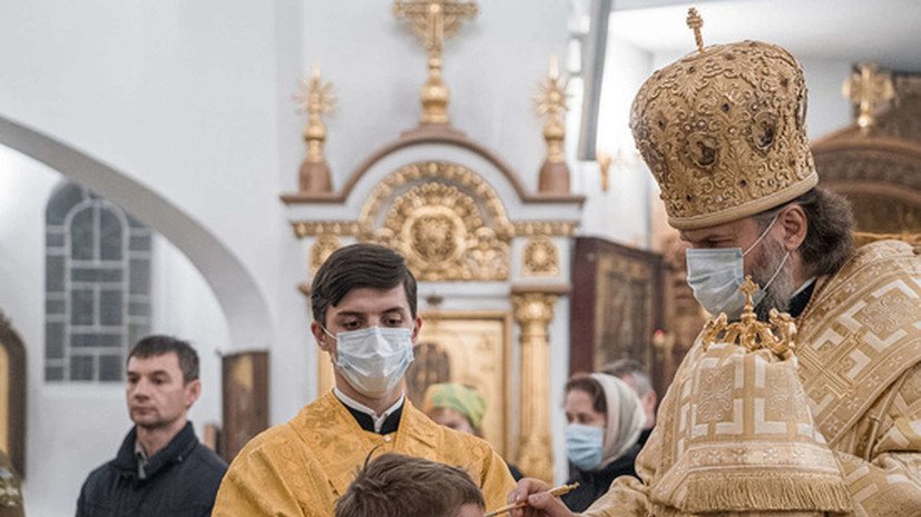В Твери митрополит Амвросий призвал носить маски в храмах