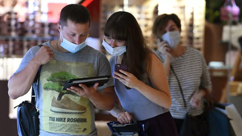 В Подмосковье в октябре поймали почти 3 тысячи нарушителей масочного режима