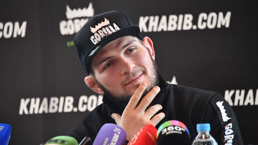 Тренер Нурмагомедова рассказал о частых оскорблениях со стороны фанатки из России