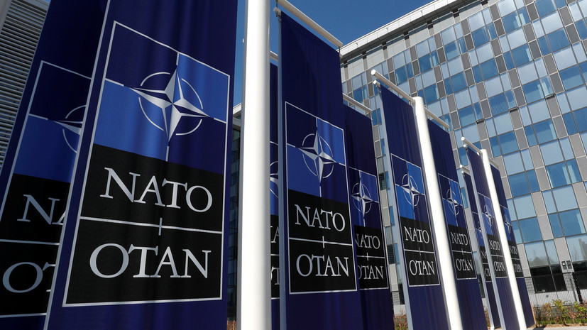 НАТО объявило о создании космического центра на авиабазе Рамштайн