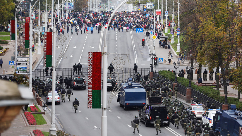 «Протестующие пытались нападать на силовиков»: как прошла акция протеста в Минске