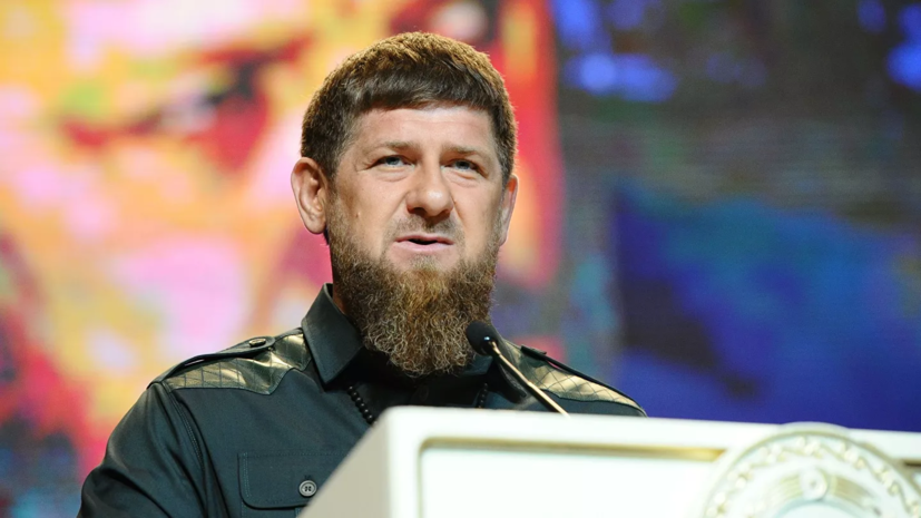 Кадыров отреагировал на слова Макрона о карикатурах на пророка Мухаммеда